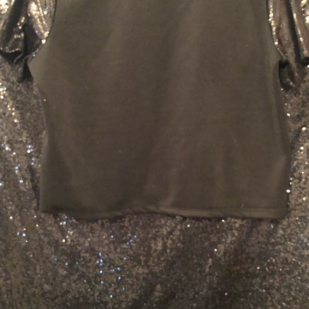 Nwot Black Sequence Statement Top - image 3